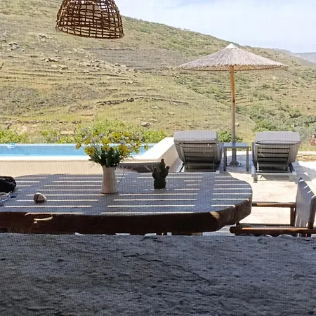 Celini Tinos